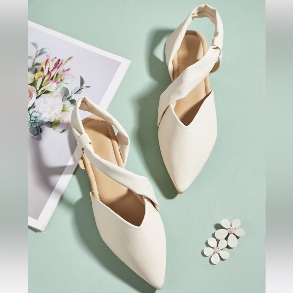 Pointed Toe Sling Back Wrap Flat